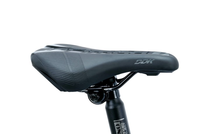 7_Rower dziecięcy 24" KANDS LEOPARDO HYDR rama 13" czarny - niebieski R26.jpg