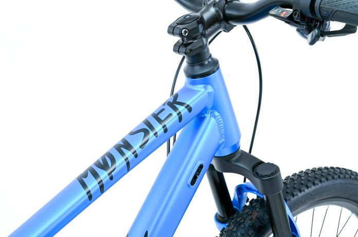 5_Rower MTB 26" KANDS MONSTER 2XT rama 15" niebieski R26.jpg