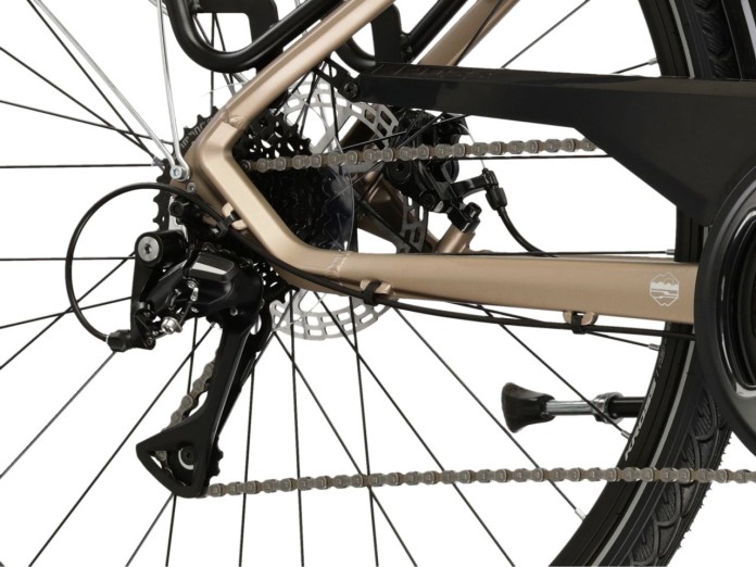 8_Rower trekkingowy 28" KROSS TRANS 3.0 rama M 17" brązowy - srebrny R25.jpg
