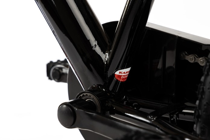 18_Rower dziecięcy 20" KARBON ALVIN czarny - czerwony R22.jpg