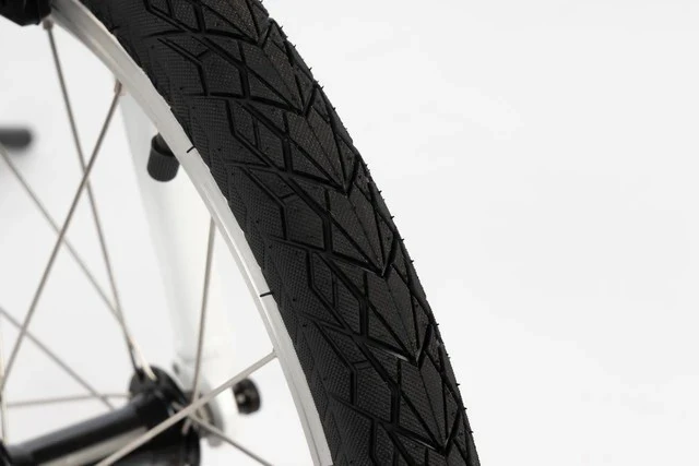 5_Rower dziecięcy 18" KARBON SUPERLIGHT czerwony R25 SUPER LEKKI.jpeg